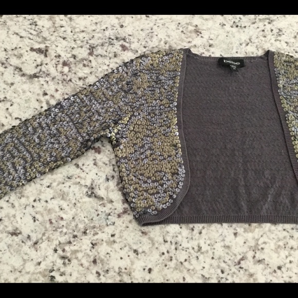 Bebe XS gray with Matt silver/gold sequin brand new cardigan - Picture 5 of 13